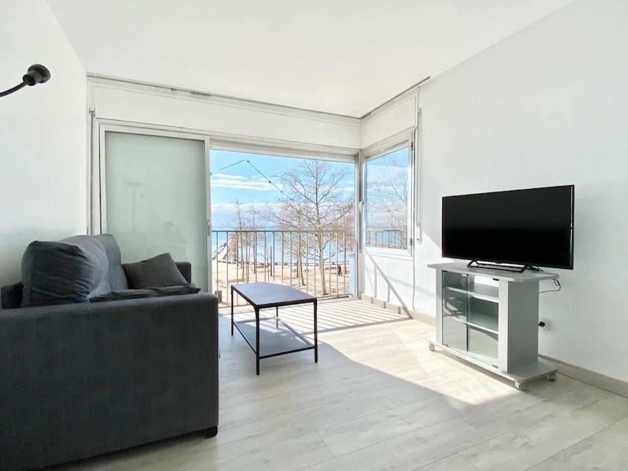 Estudio Frente Al Mar En Roses Con Vistas Exterior foto